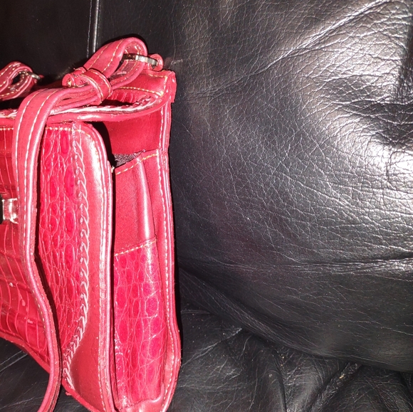 Luxury Lizard Skin hand purse - Picture 2 of 11